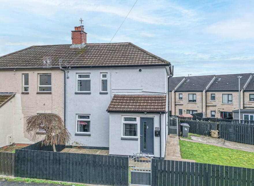 1 Graymount Parade, Newtownabbey, BT36 7DP photo