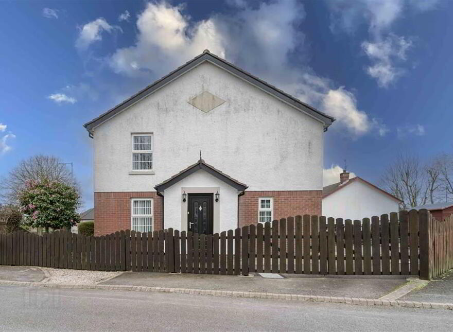 1 Molyneaux Walk, Lisburn, BT28 2XW