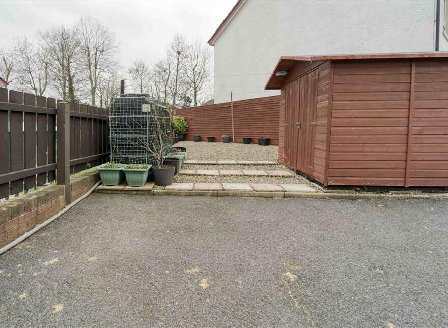 1 Molyneaux Walk, Lisburn, BT28 2XW