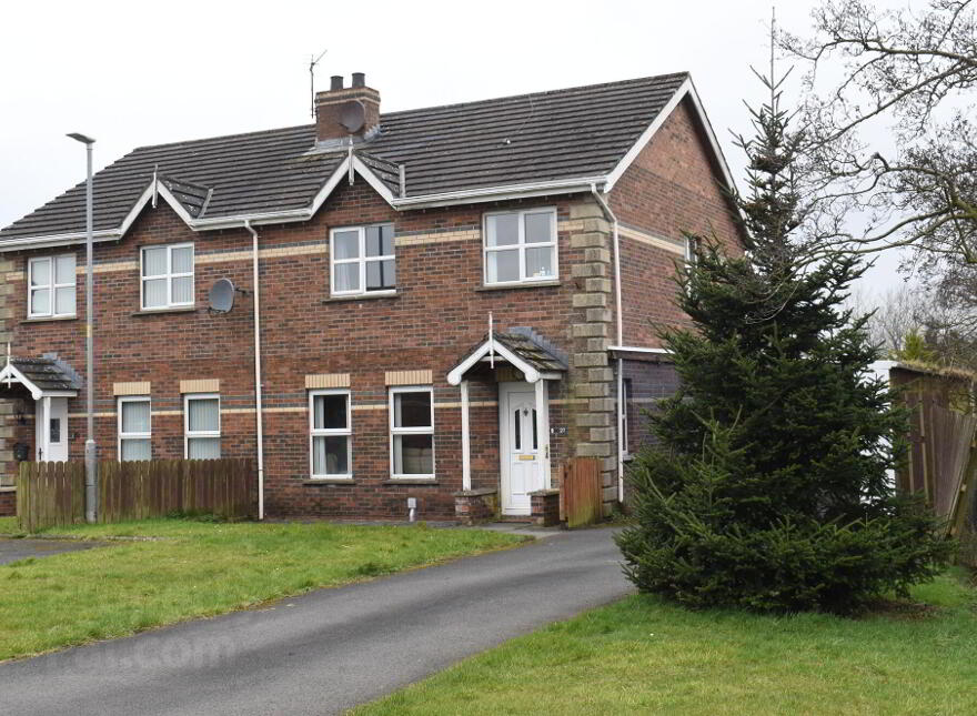 27 The Beeches Manor, Stoneyford, Lisburn, BT28 3PL photo