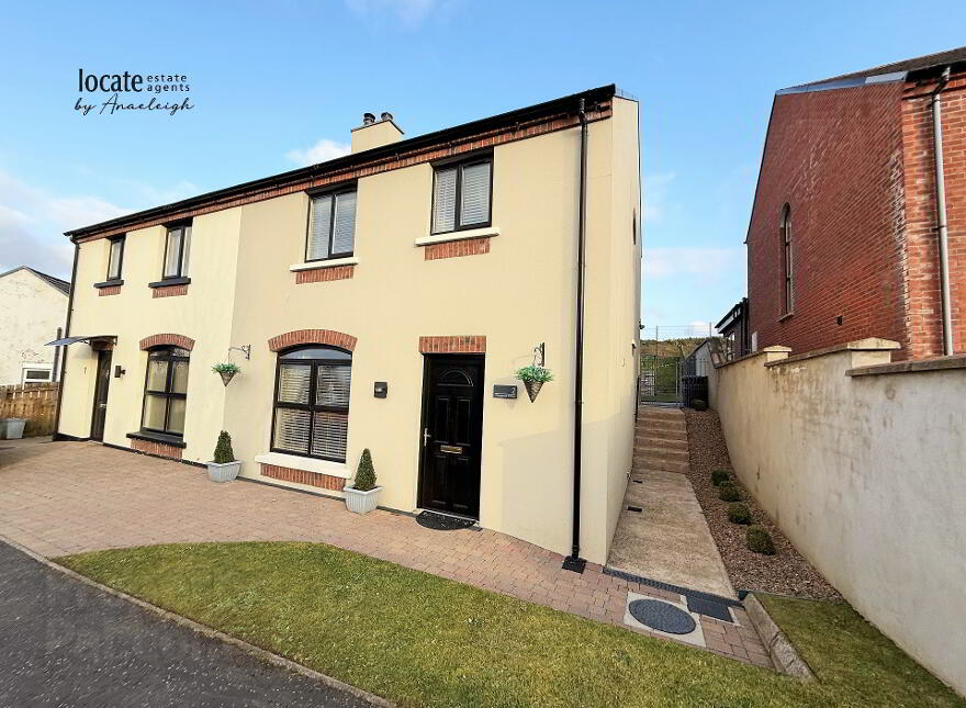 2 Woodland Close, Waterside, Derry, BT47 2FG photo