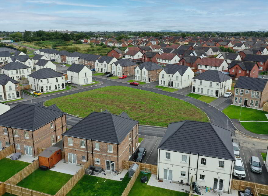 The Juniper & The Keating, South Lake Park, Lurgan, Portadown, Craigavon