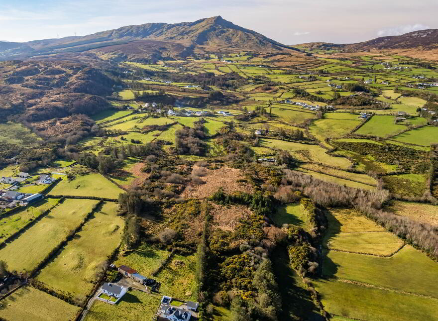 Altahalla Agri Land, Clonmany