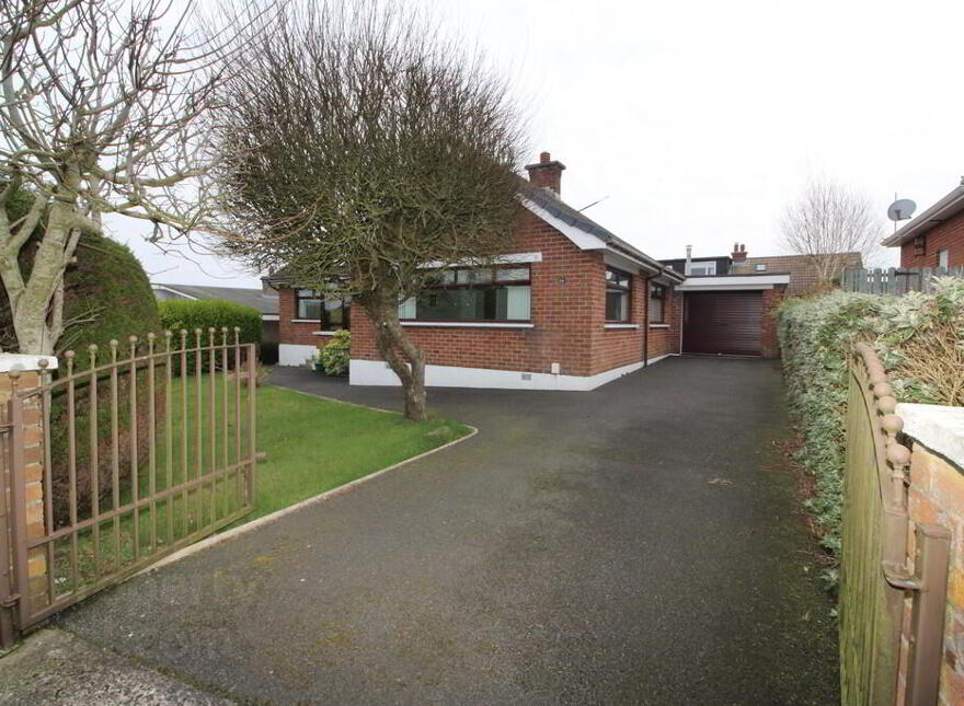 24 Glenwell Gardens, Collinbridge, Newtownabbey, BT36 7SZ photo