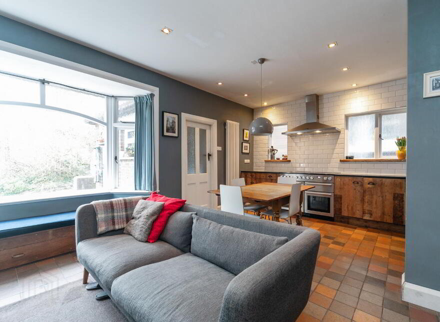 13 Ascot Gardens, Belfast, BT5 6LX