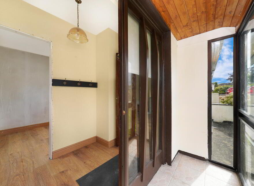 30 Oakcourt Lawn, Palmerstown, Dublin, D20YW56