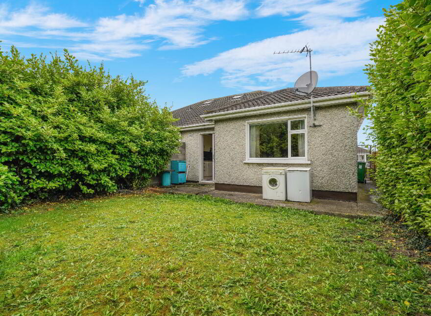 30 Oakcourt Lawn, Palmerstown, Dublin, D20YW56