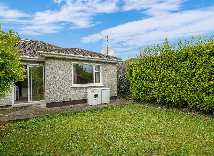 30 Oakcourt Lawn, Palmerstown, Dublin, D20YW56