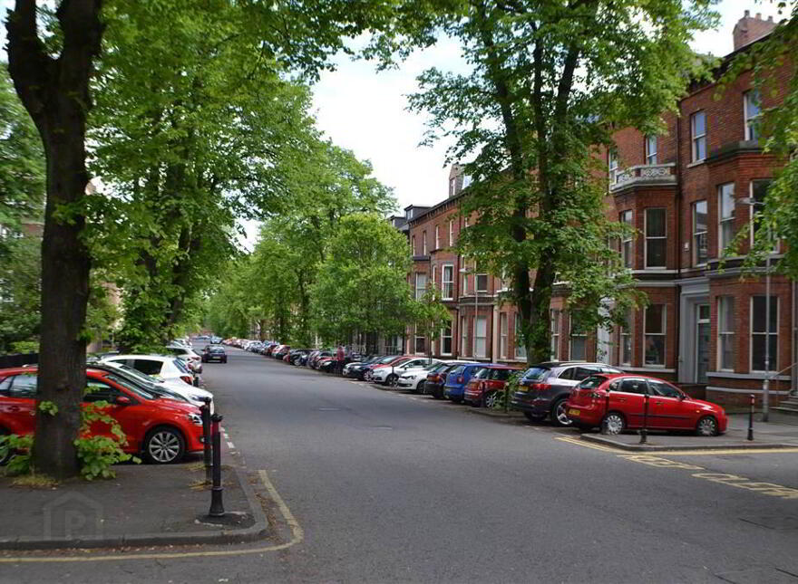44-46 Elmwood House Business Centre, Elmwood Avenue - Su, 201 44-46 El...Belfast, BT9 6AZ