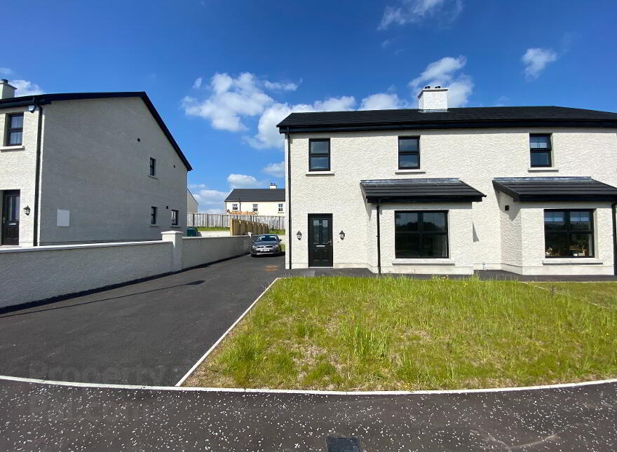 33 Millstone Drive, Irvinestown, BT94 1GB photo