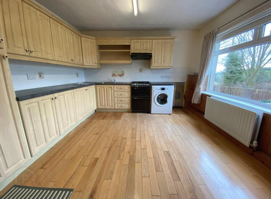 14 Downpatrick Road, Ballynahinch, BT24 8SH