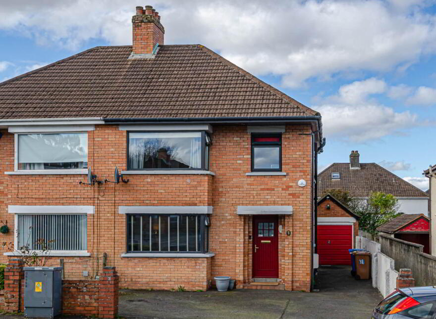 38 Stirling Avenue, Cregagh, Belfast, BT6 9LP photo