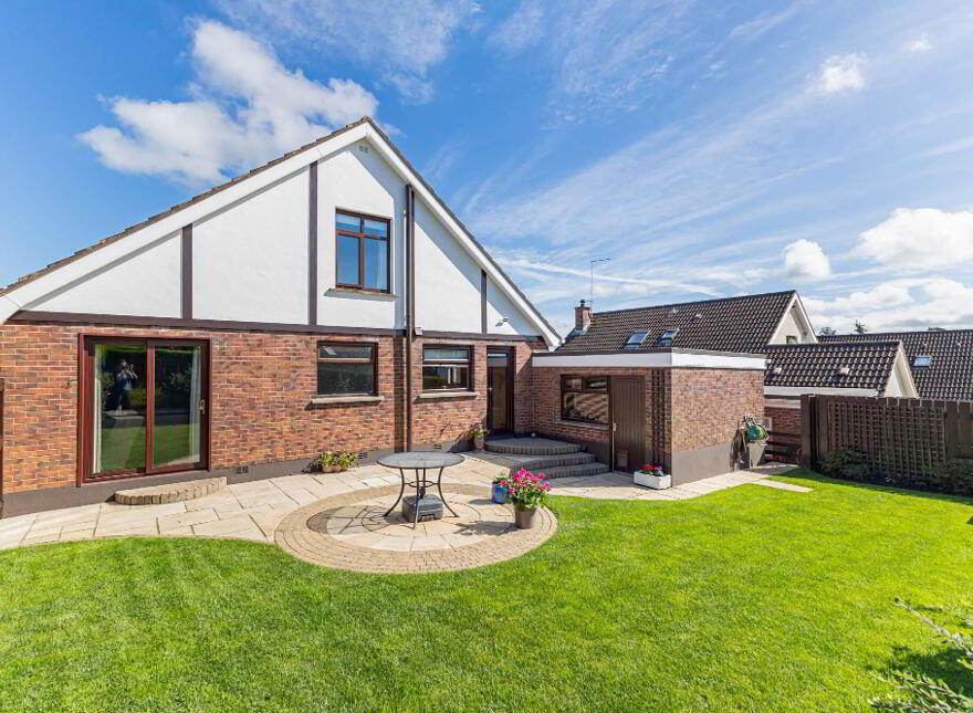 26 Windsor Hill, Hillsborough, BT26 6RL