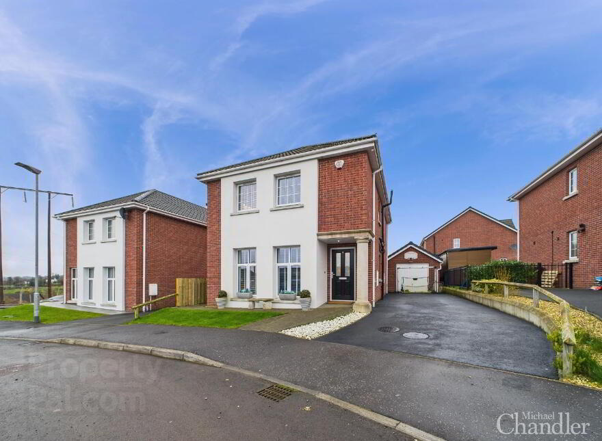 3 Lagmore View Lane, Dunmurry, Belfast, BT17 0FN photo