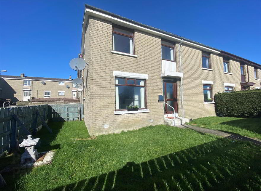 7 Ballyquinton Gardens, Bangor, BT19 1SG photo