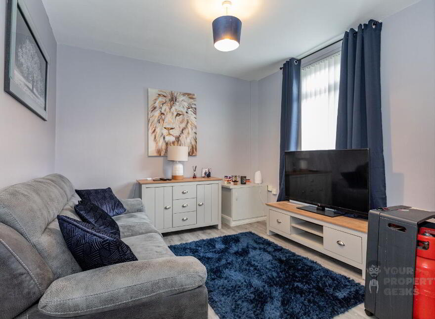 Ainsworth Street, Belfast, BT13 3HE