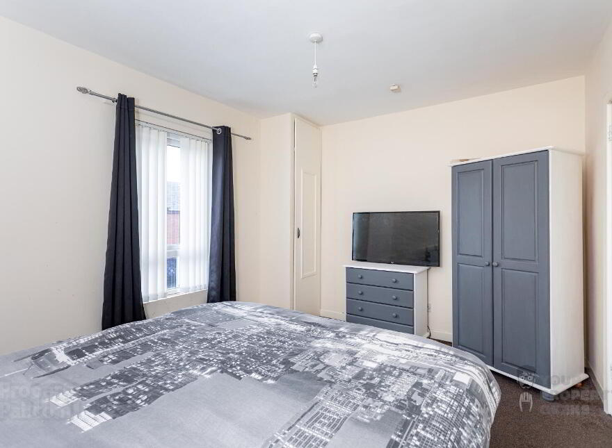 Ainsworth Street, Belfast, BT13 3HE