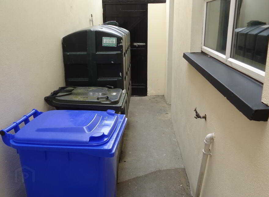 Cliftonville Avenue, Waterside, Londonderry, BT47 6ET