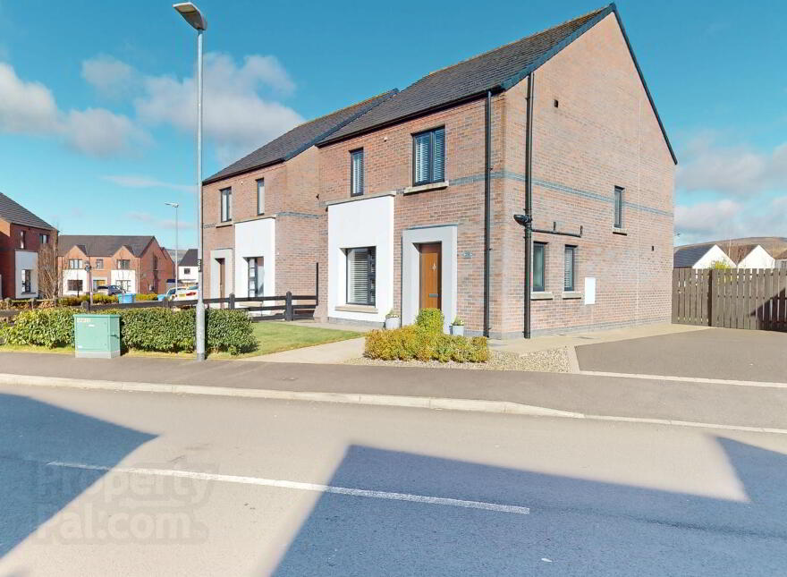 29 Broighter Gardens, Limavady, BT49 0GH photo