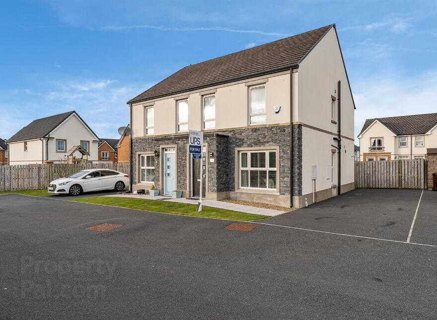 24 Rocklyn Drive, Donaghadee, BT21 0FP photo