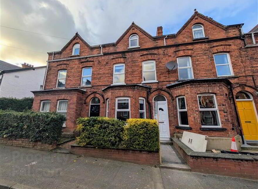 4 Landseer Street, Stranmillis, Belfast, BT9 5AL photo