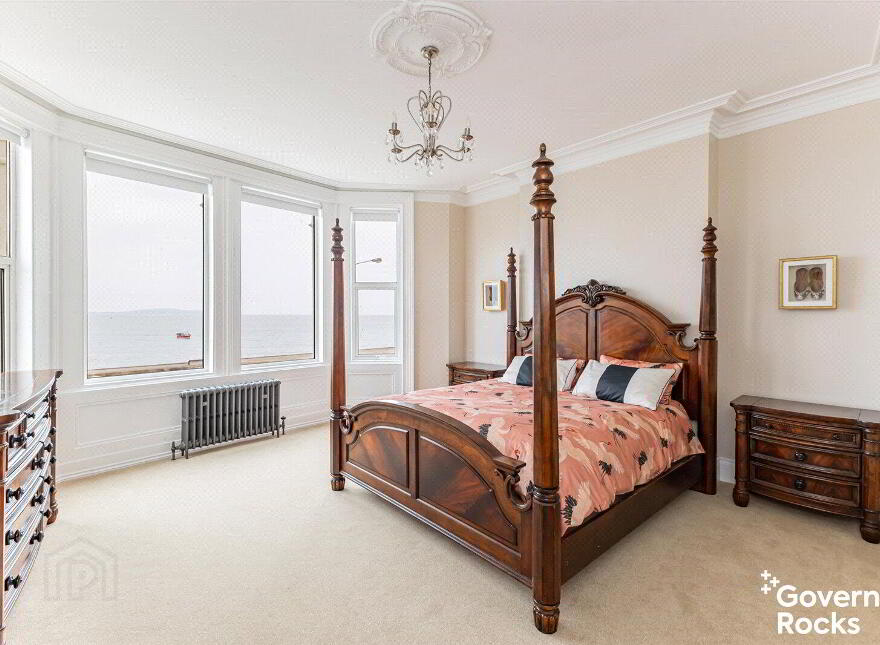 36 Seacliff Road, Bangor, BT20 5EY