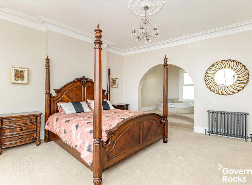 36 Seacliff Road, Bangor, BT20 5EY
