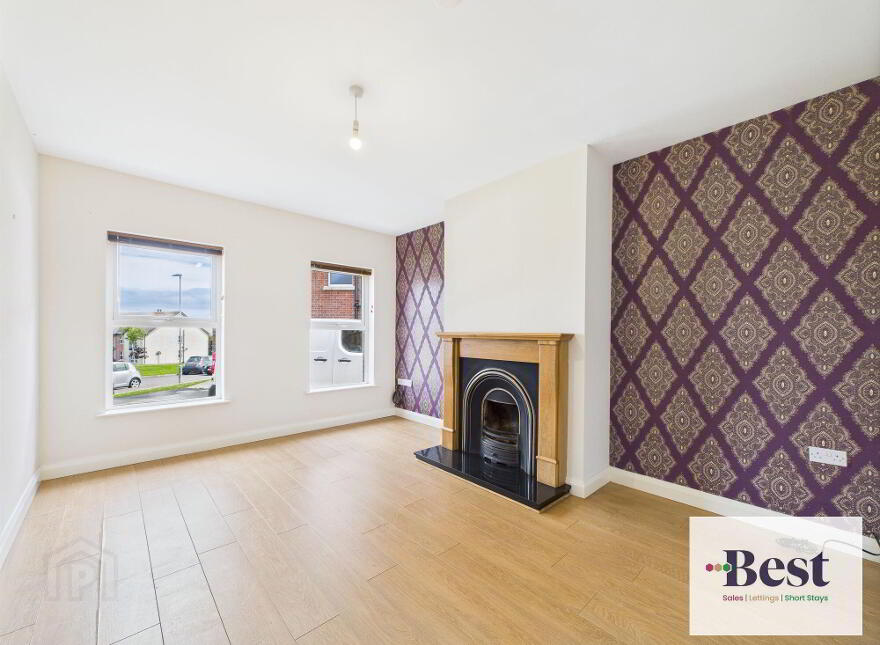10 Porter Green Avenue, Larne, BT40 2UJ