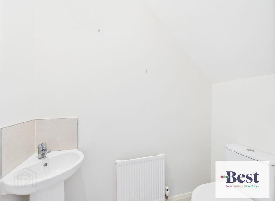 10 Porter Green Avenue, Larne, BT40 2UJ