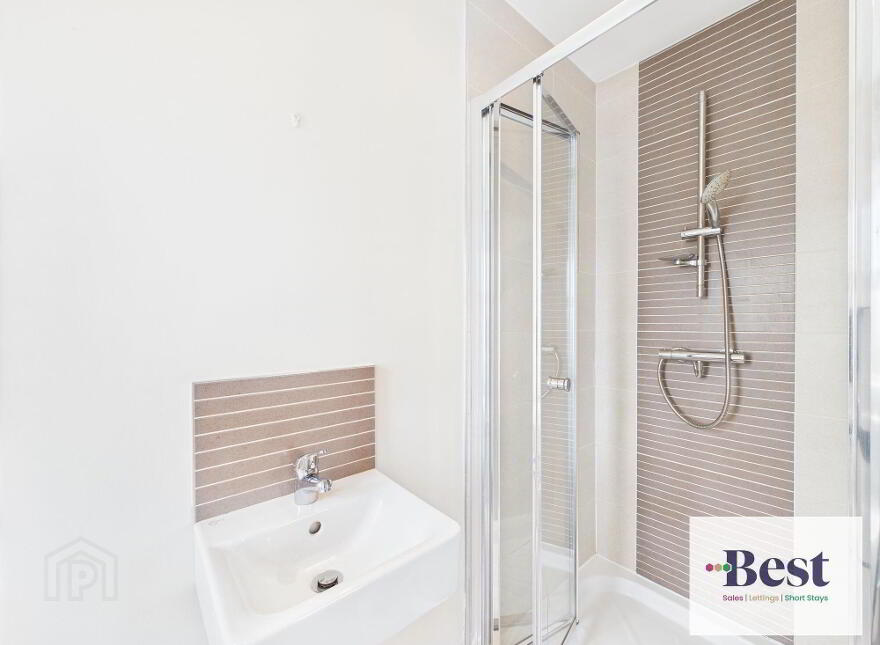 10 Porter Green Avenue, Larne, BT40 2UJ