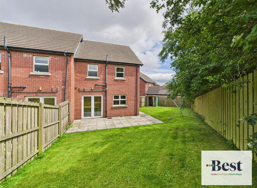 10 Porter Green Avenue, Larne, BT40 2UJ