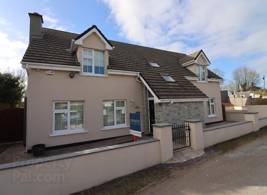 Carrigtulla, Station Road, Carrigaline, P43C850 photo