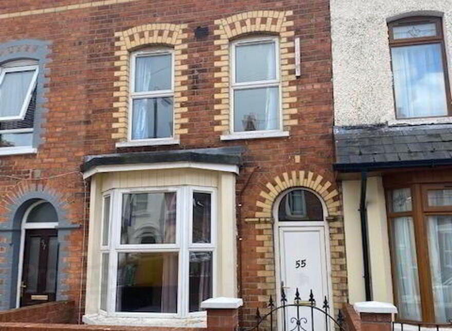 55 Farnham Street, Belfast, BT7 2FL photo