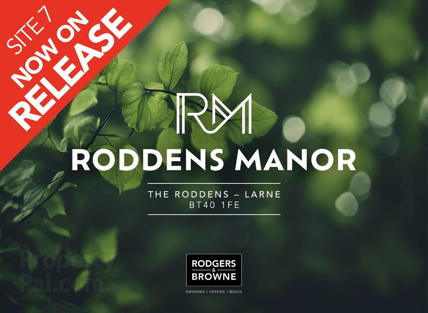 7 Roddens Manor, The Roddens, Larne, BT40 1FE photo