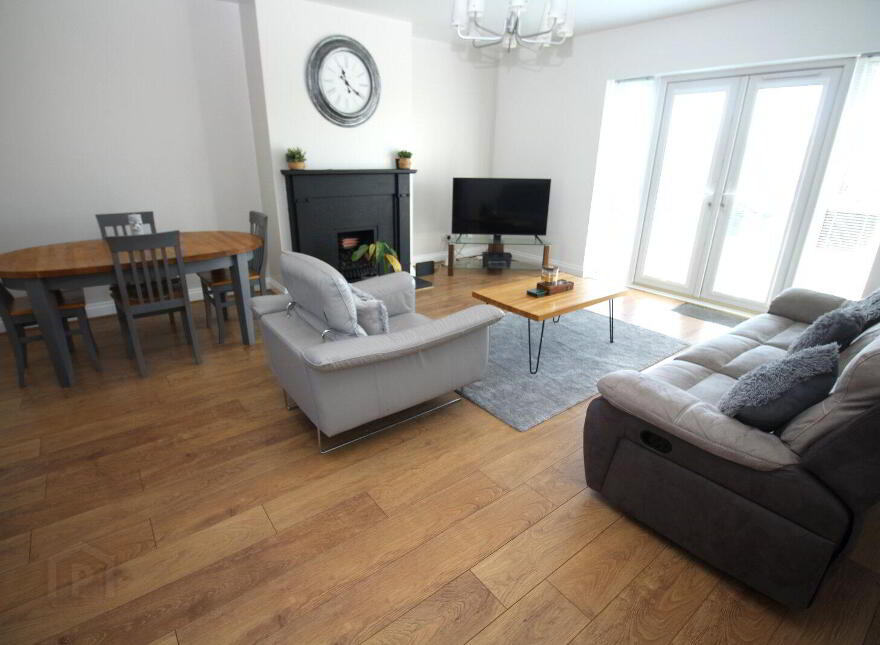 27 Brackenberg Road, Ballycarry, Carrickfergus, BT38 9HX