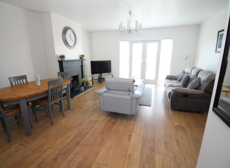 27 Brackenberg Road, Ballycarry, Carrickfergus, BT38 9HX