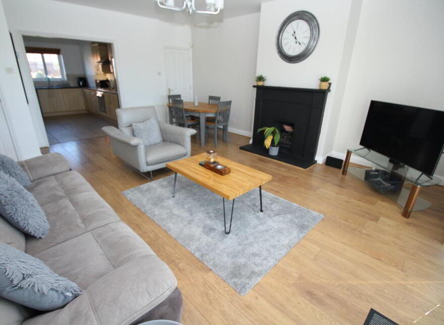 27 Brackenberg Road, Ballycarry, Carrickfergus, BT38 9HX