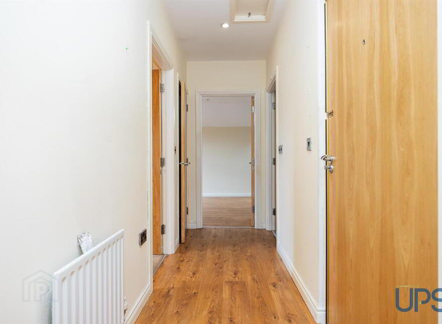 Apt 11, Woodberry Lane, Off Upper Dunmurry Lane / Forest Pk, Belfast, BT17 0WZ