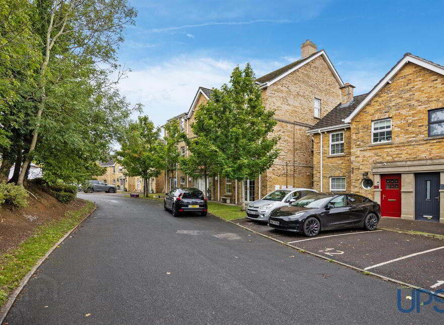 Apt 11, Woodberry Lane, Off Upper Dunmurry Lane / Forest Pk, Belfast, BT17 0WZ