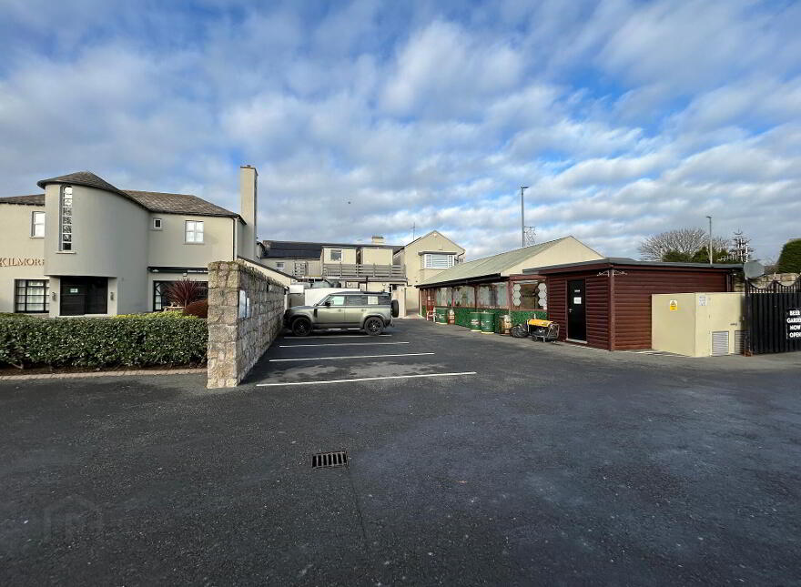 The Kilmorey Arms Hotel, 41 Greencastle Street, Kilkeel, BT34 4BH