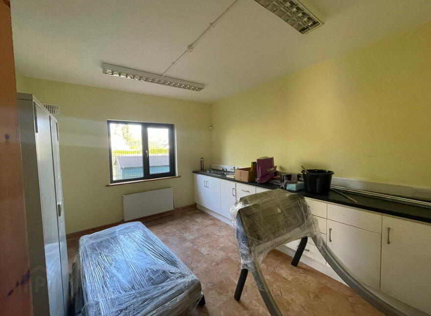14a/15, 16 Henry Street, Roscommon Town, F42C642