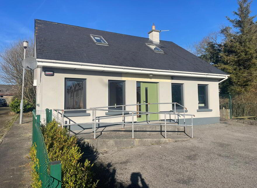 14a/15, 16 Henry Street, Roscommon Town, F42C642