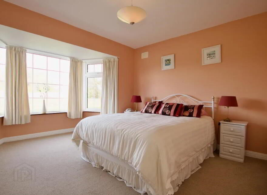 Galvin's Boreen, Glasson, Athlone, N37DT28