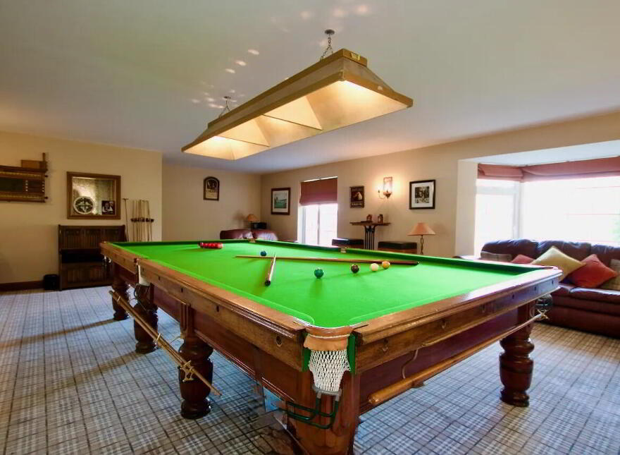 Galvin's Boreen, Glasson, Athlone, N37DT28