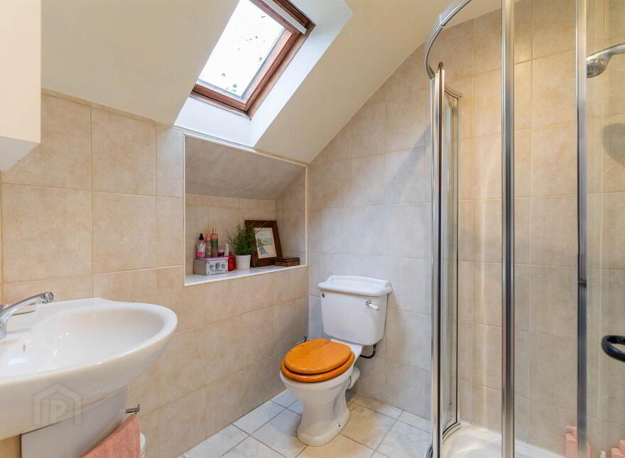Drumadarragh, 72 Ballymoney Road, Holywood, BT18 0JJ