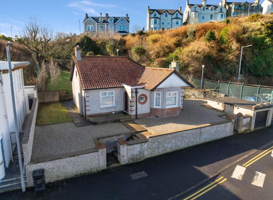 15 Bayview Road, Ballycastle, BT54 6BT photo