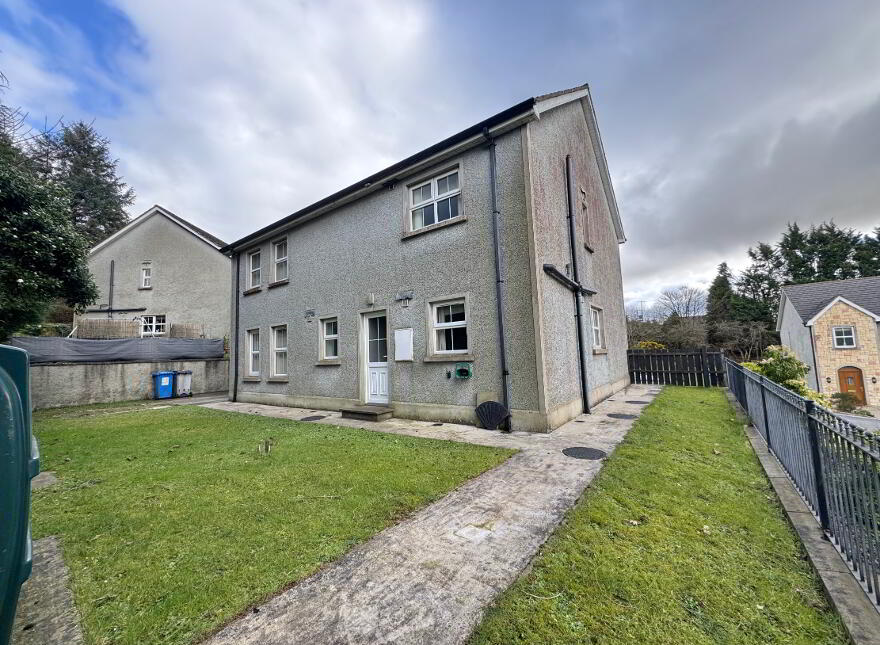 2 Barony Heights, Mountfield, BT79 7AW
