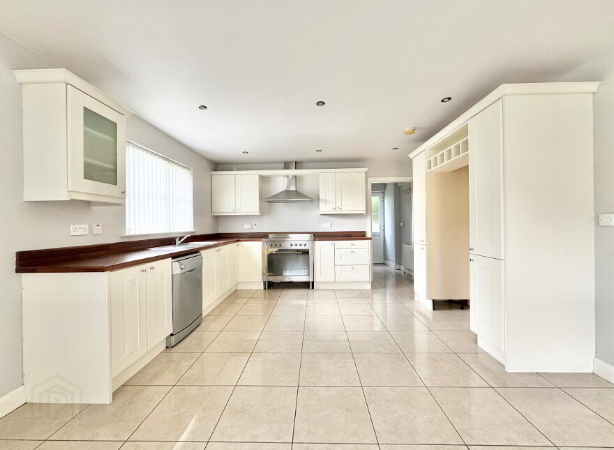 2 Barony Heights, Mountfield, BT79 7AW