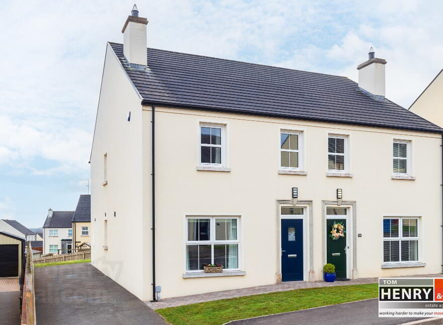 52 Richmond Hill, Ballygawley, BT70 2ER photo