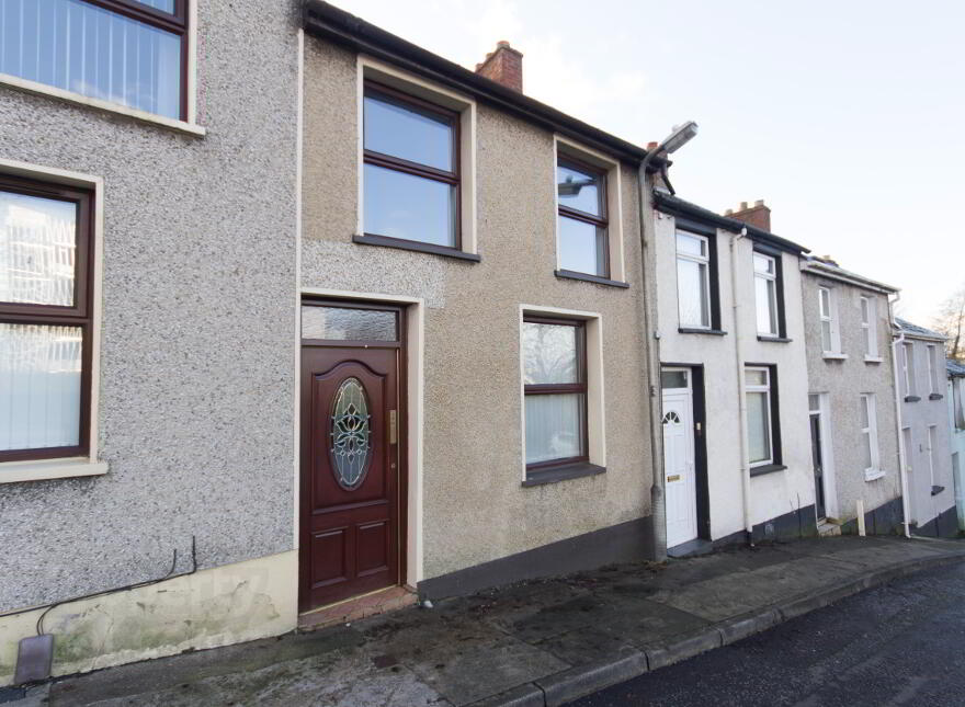 ROOMS TO RENT, 17 Alfred Street, Derry/Londonderry, Waterside, Utility Allowance, BT47 6DZ photo